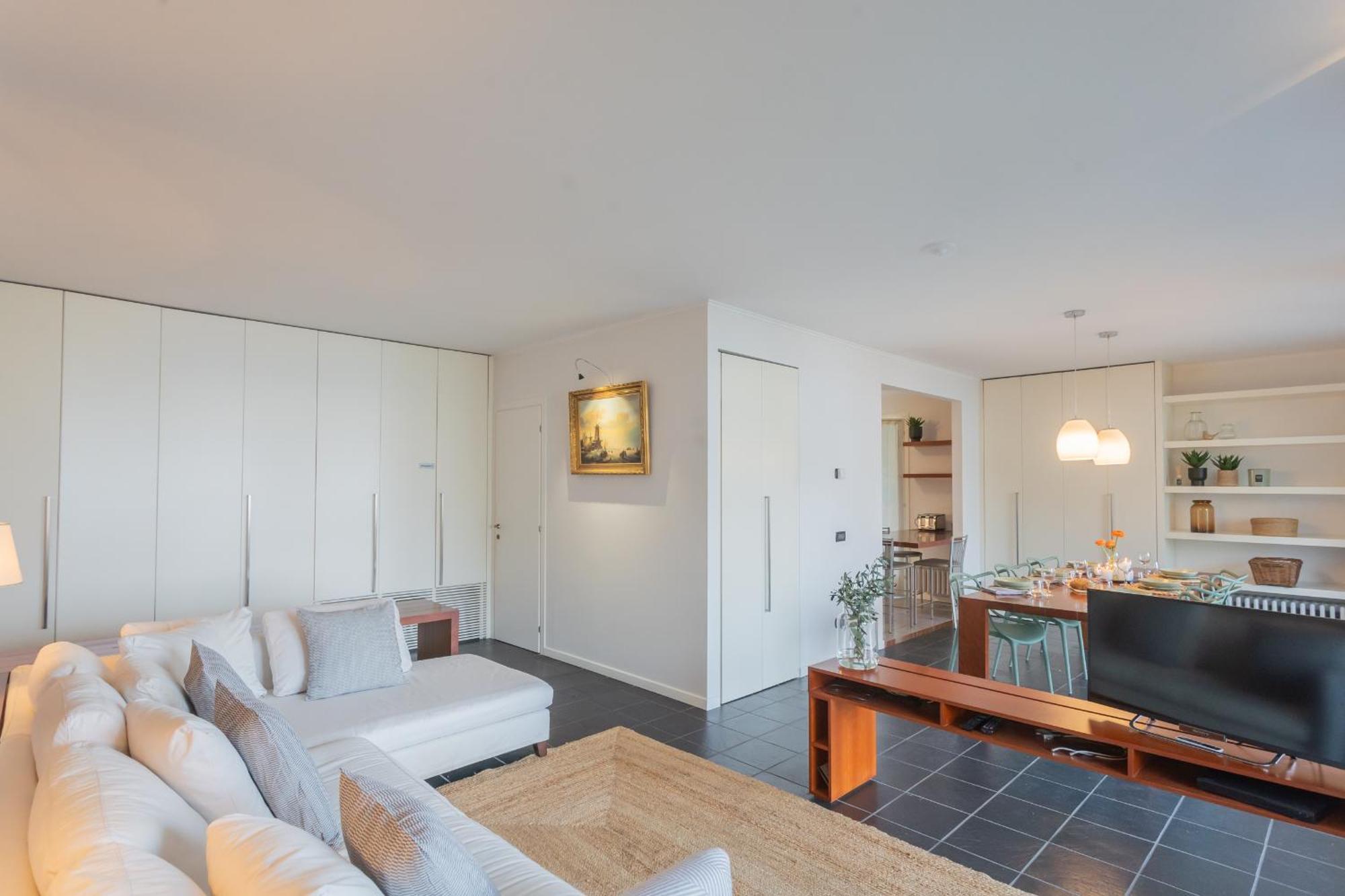 Apartamento Besana 9 On The - Private Garden & Parking By Rent Moltrasio