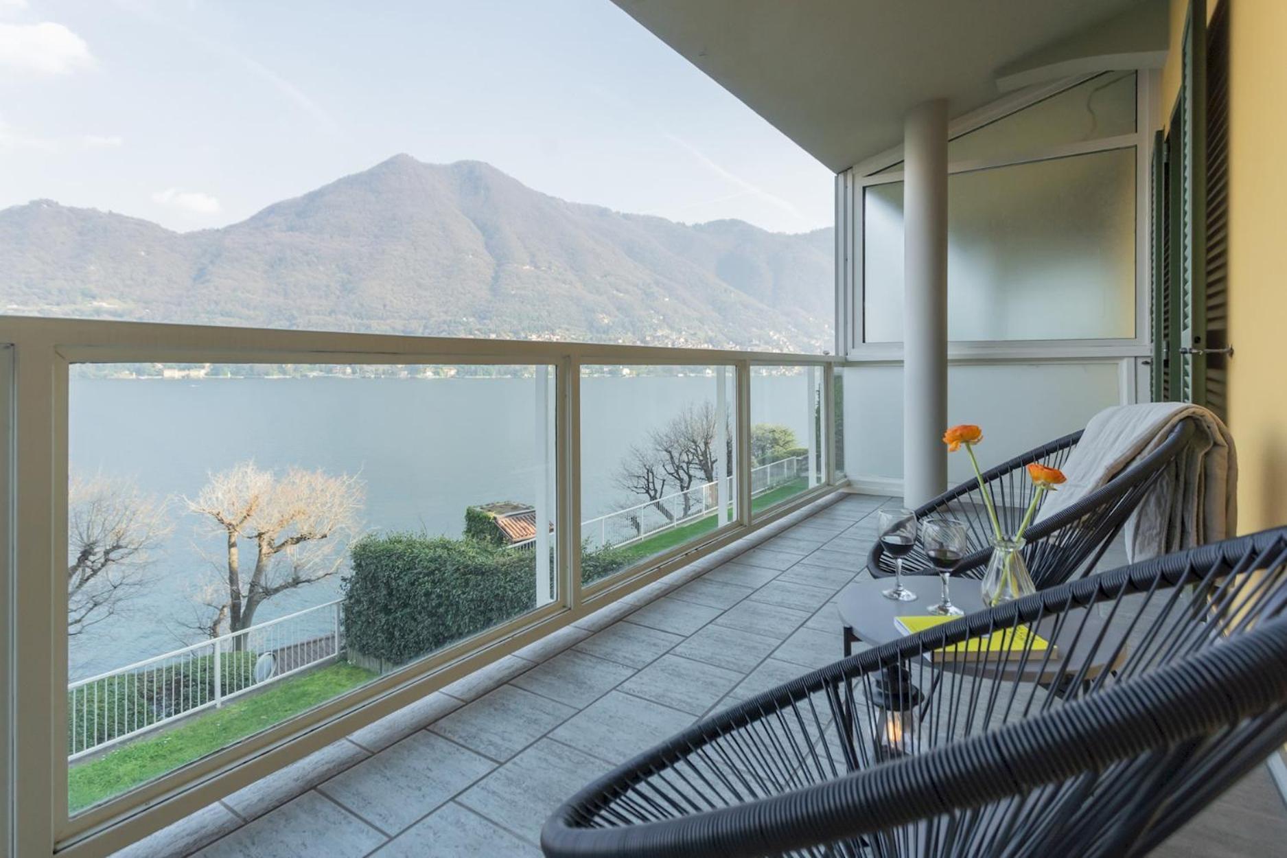 Besana 9 On The - Private Garden & Parking By Rent Apartamento *