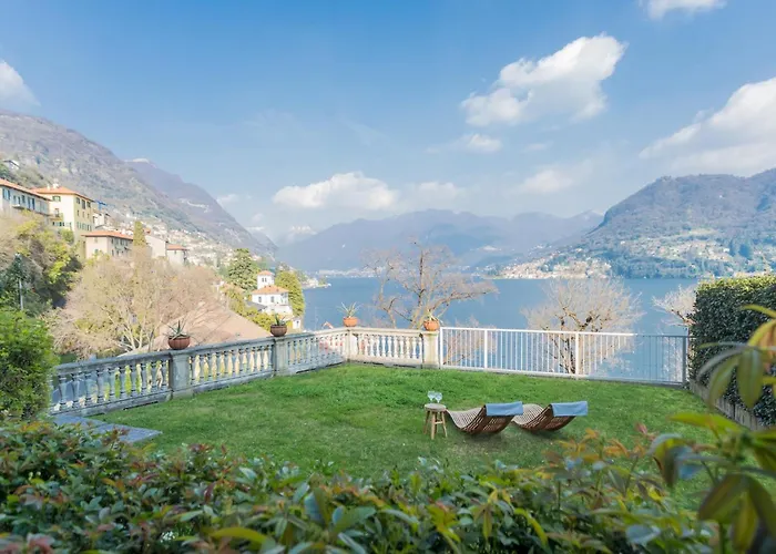 Besana 9 On The Lake - Private Garden & Parking By Rent All Como