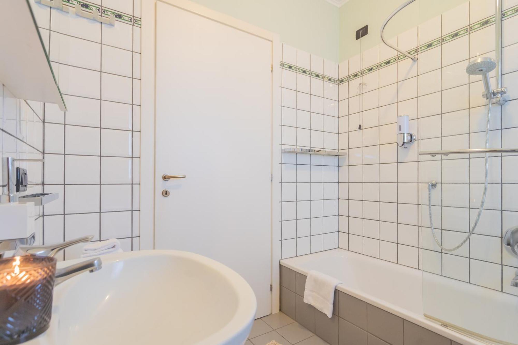 Besana 9 On The - Private Garden & Parking By Rent Apartment