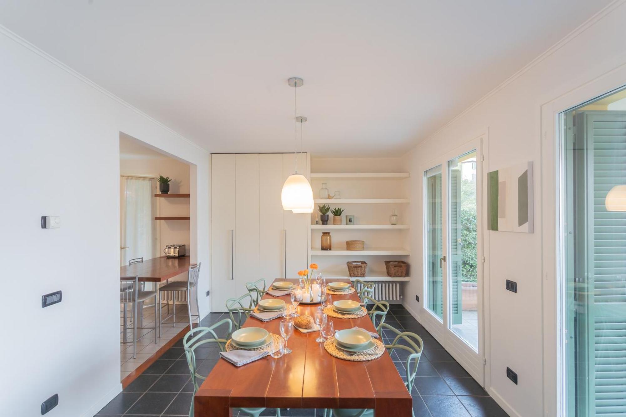 Besana 9 On The - Private Garden & Parking By Rent